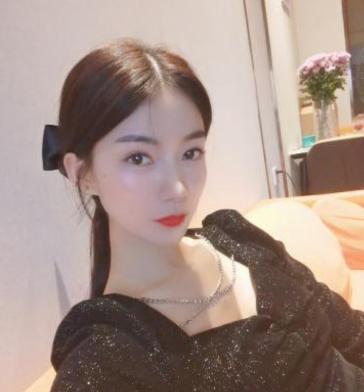 大长腿芝芝涨价了